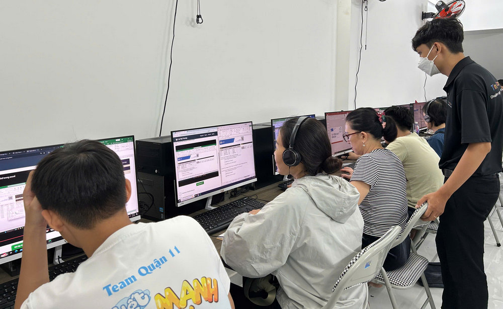 tổng quan về khóa học AI dành cho giáo viên