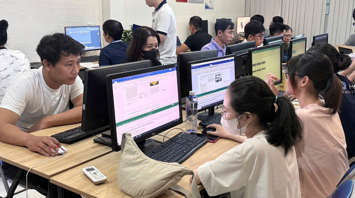 Những Ai Phù Hợp Với Khóa Học N8N Automation Trong Ngân Hàng