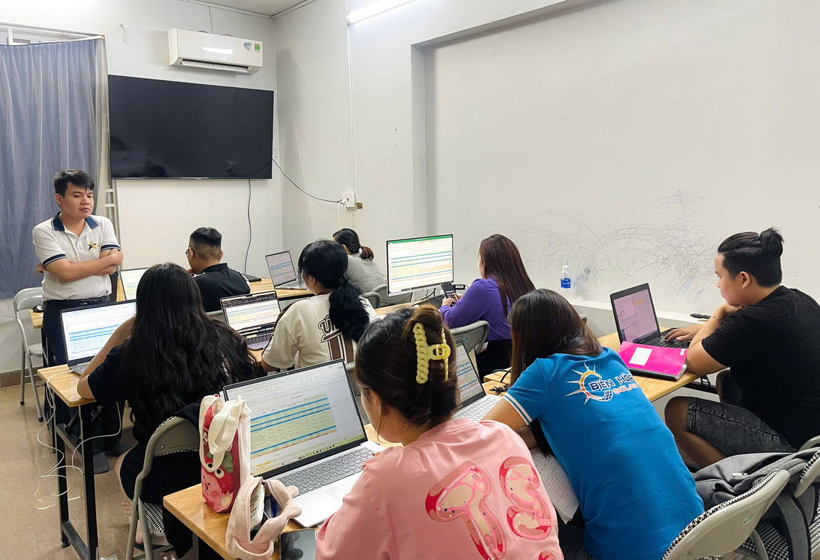 Nội Dung Chương Trình Gia Sư Tin Học Dạy Kèm Tại Nhà