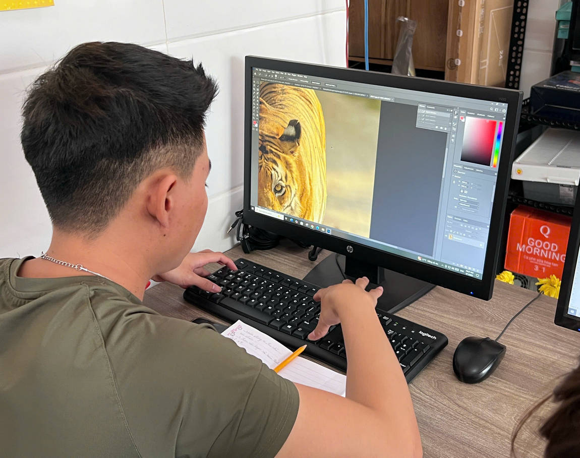 Phương Pháp Giảng Dạy Và Tài Liệu Học Trong Khóa Học Photoshop Online