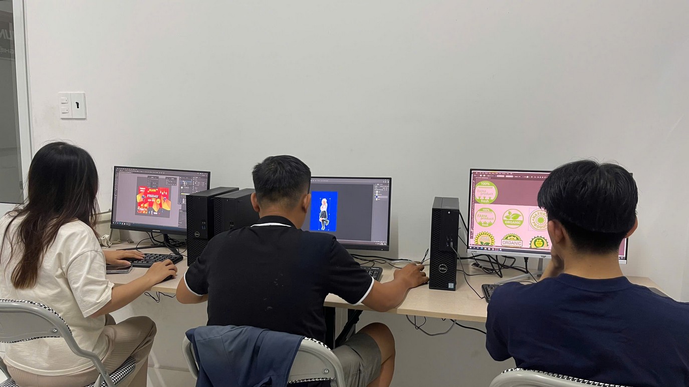 Khai giảng khóa học thiết kế đồ họa tại Phường Gia Định