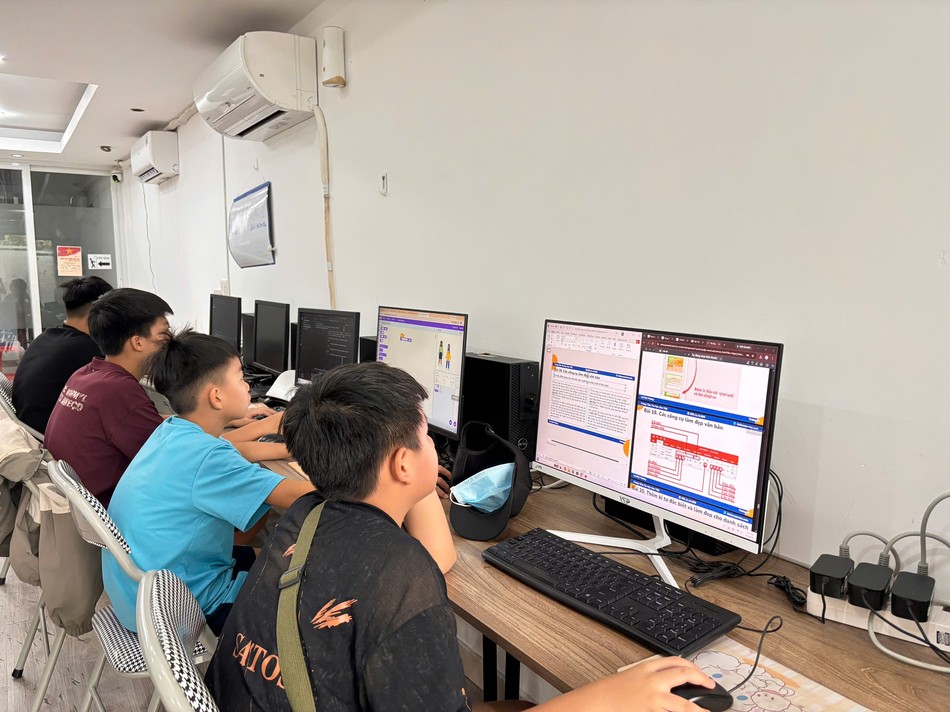Học lập trình robotics cho trẻ em tại Bình Dương gắn với môi trường công nghiệp công nghệ cao