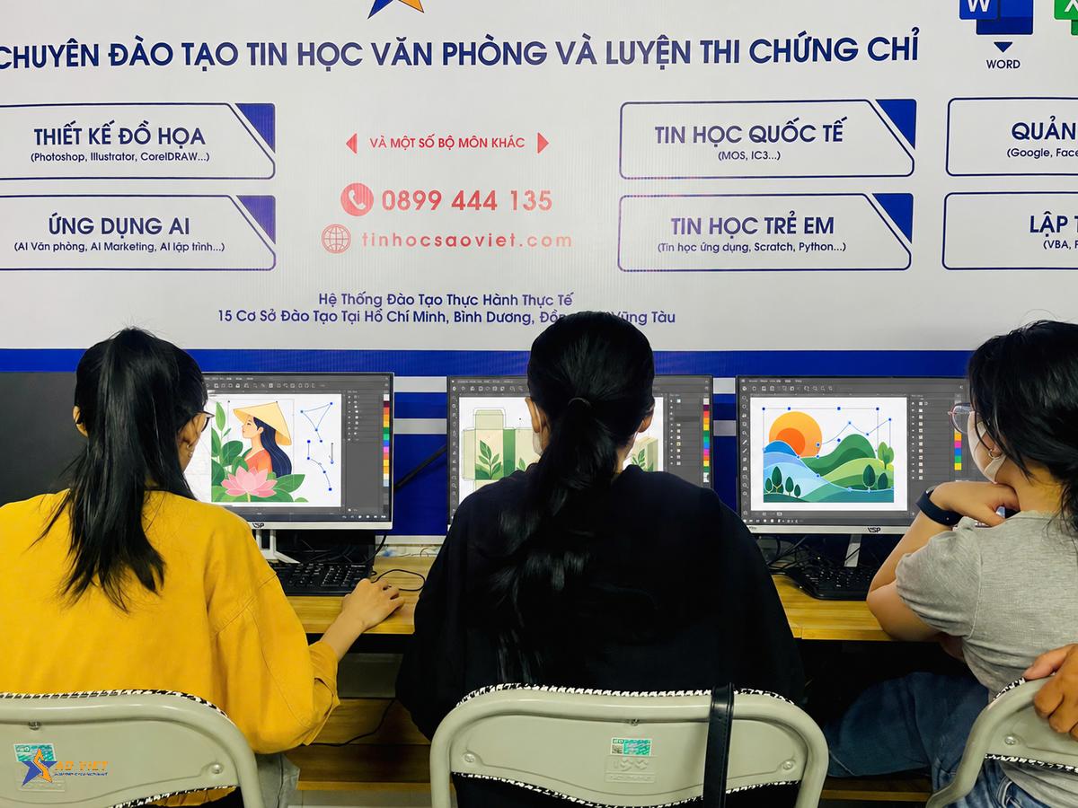 Học viên thực hành CorelDRAW tại Tin học Sao Việt