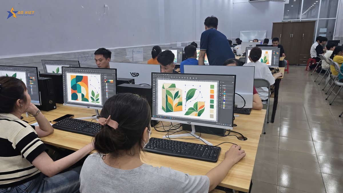 Môi trường làm việc của Giáo viên CorelDRAW tại Tin học Sao Việt Đồng Nai