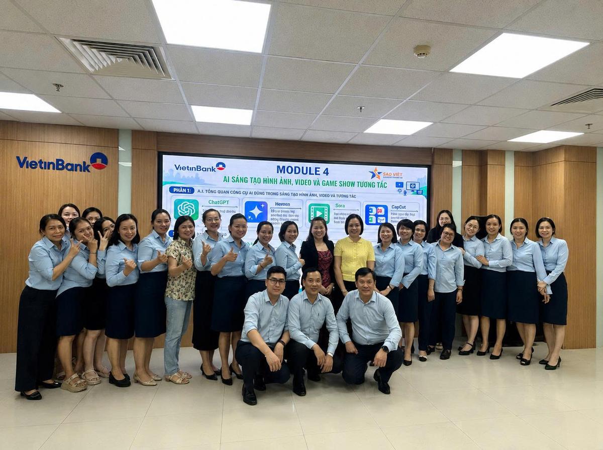 Ảnh tập thể tổng kết khóa đào tạo ứng dụng AI tại VietinBank Chi nhánh 7 TP.HCM